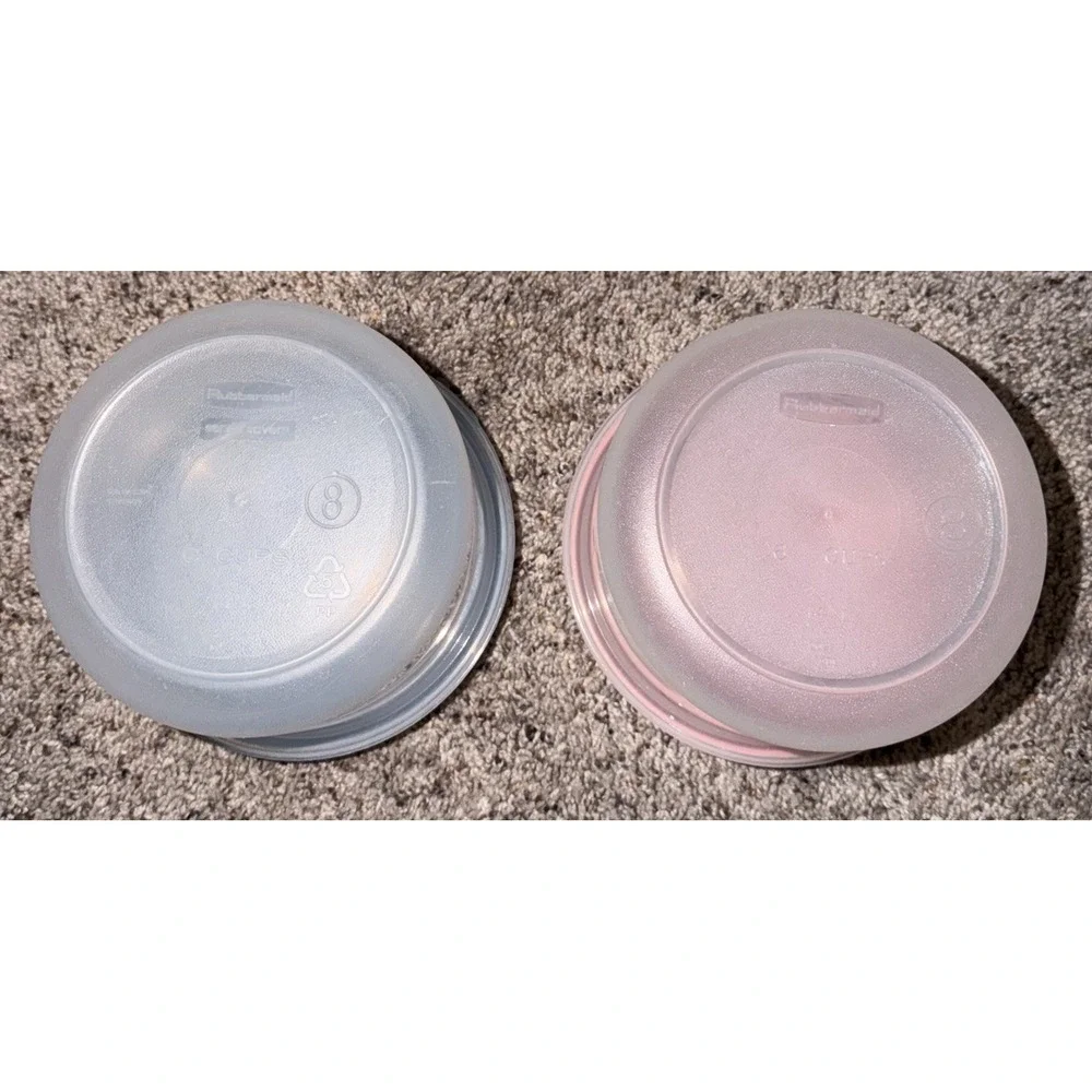 Vintage Rubbermaid Servin' Saver #8 Round 6 Cups Container Country Blue/Pink Lid